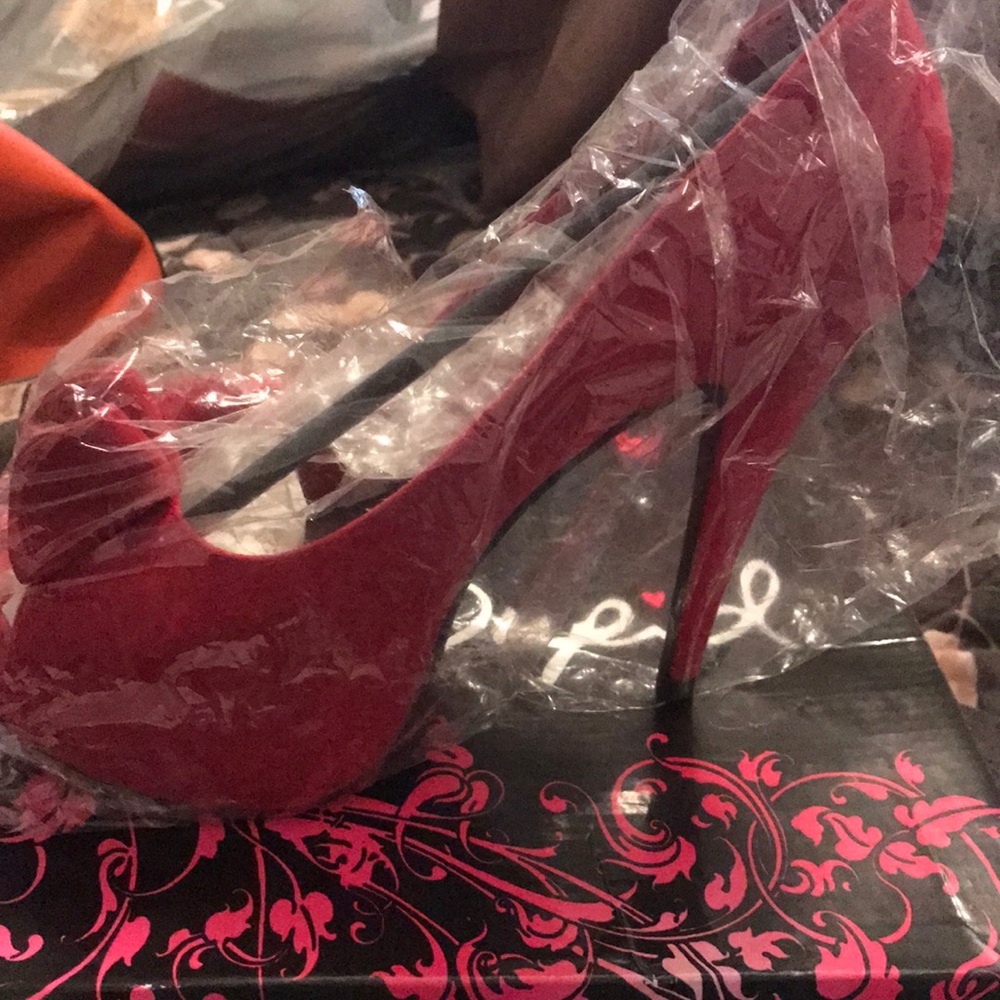 Red Heels